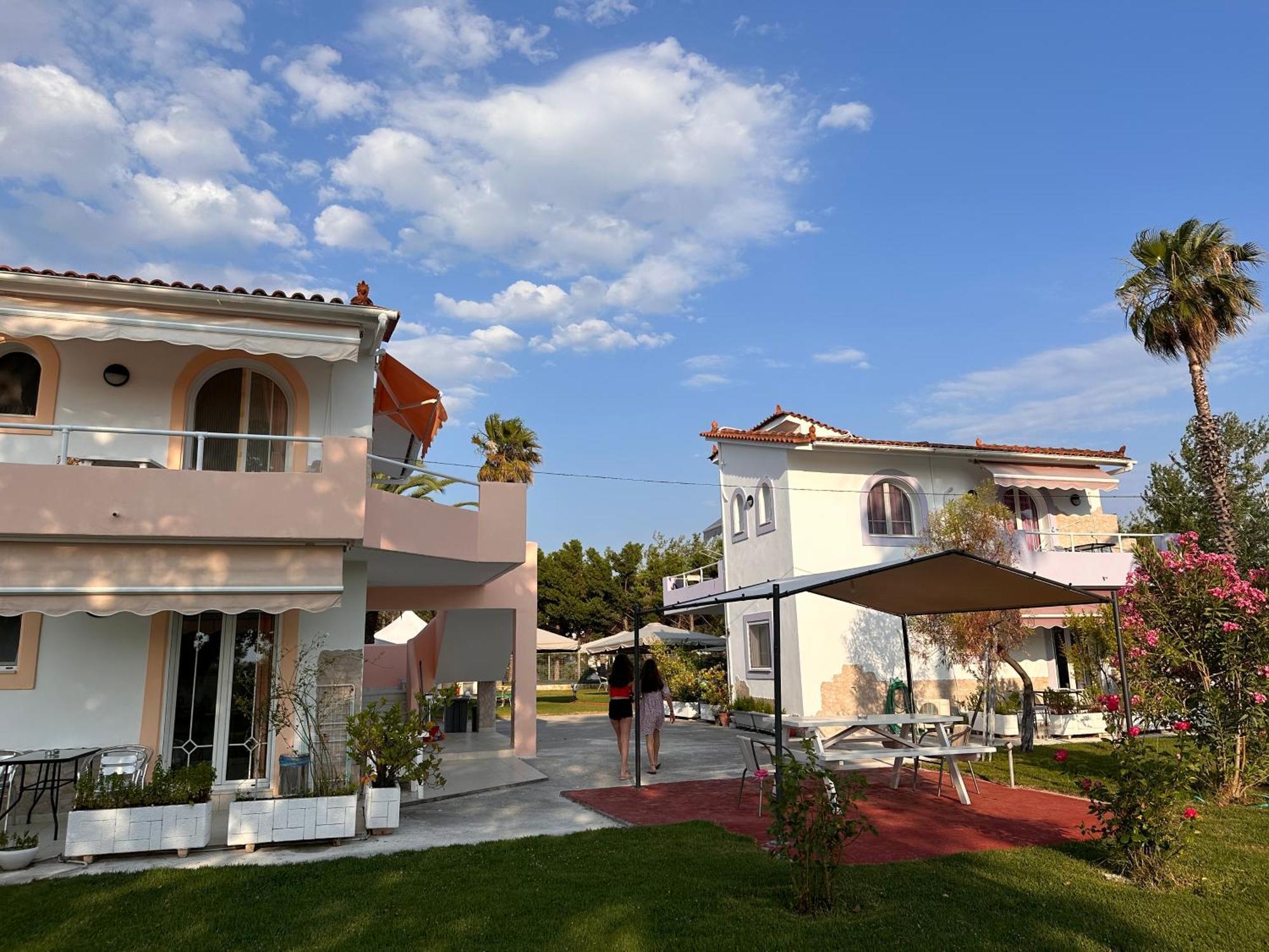 7Syn7 Aparthotel Oreoi Buitenkant foto